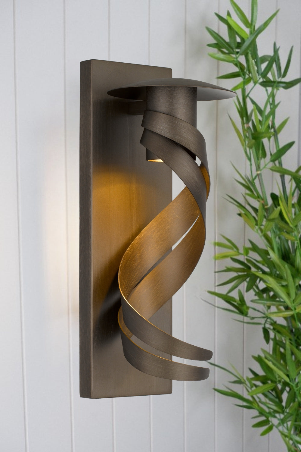 Tobera Bronze Modern Outdoor Wall Light